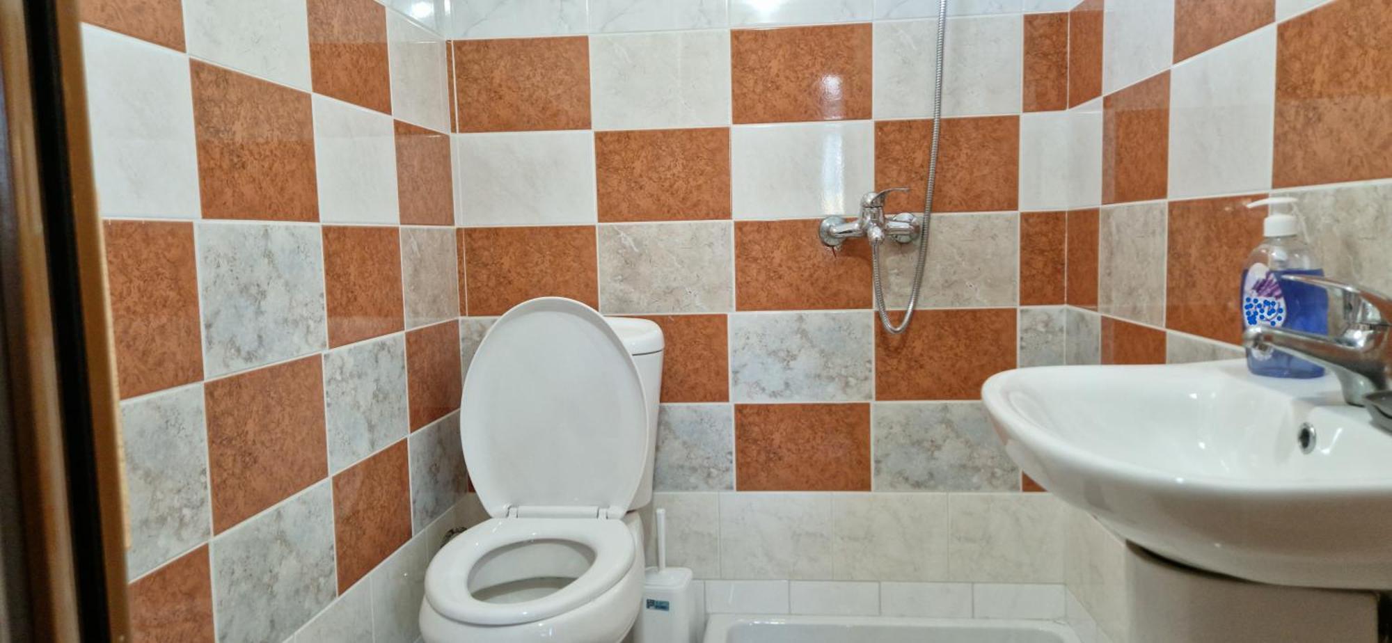 Shena Guest House Gjirokastër Esterno foto